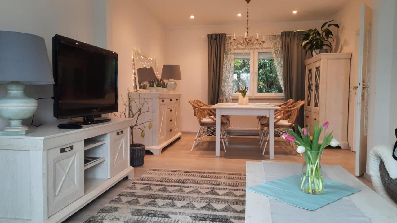 Ferienhaus "Villa Am Eck" Eichenzell Esterno foto